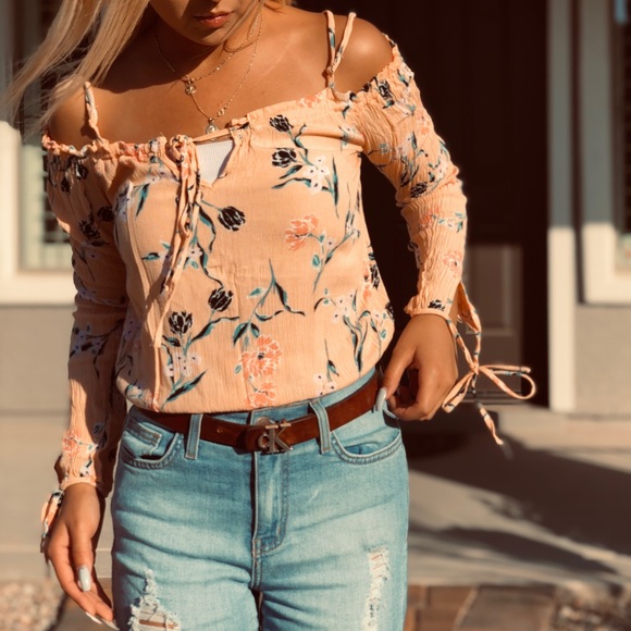 Kendall & Kylie Tops - Kendall&Kylie Top